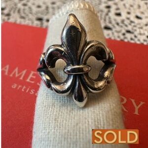 ❌SOLD❌ James Avery Retired Sterling Silver 925 - Fleur De Lis Ring Size 8